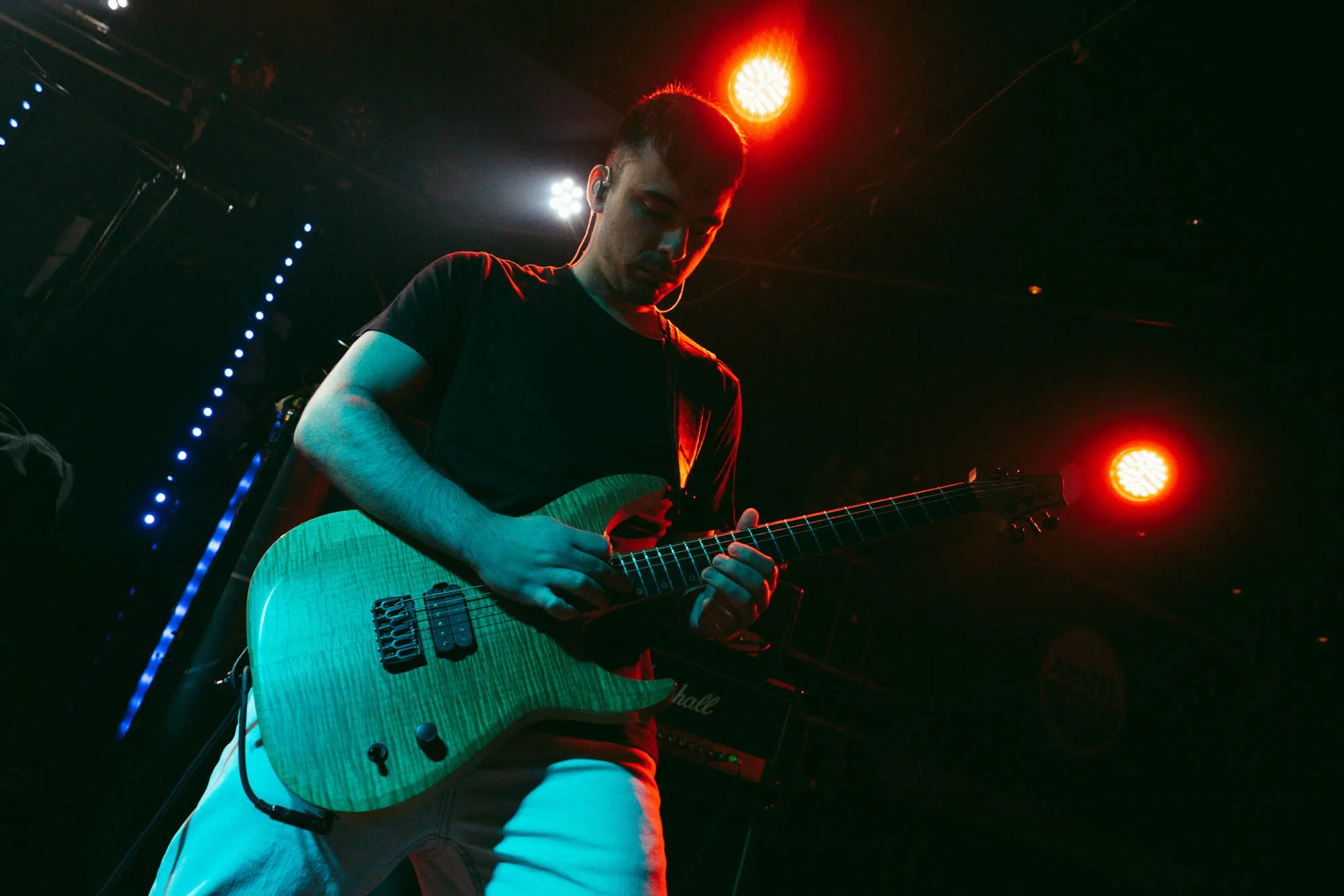 Show photo
