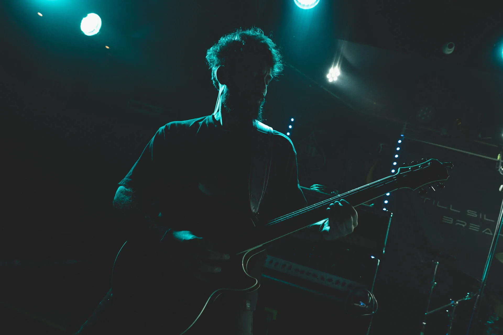 Show photo