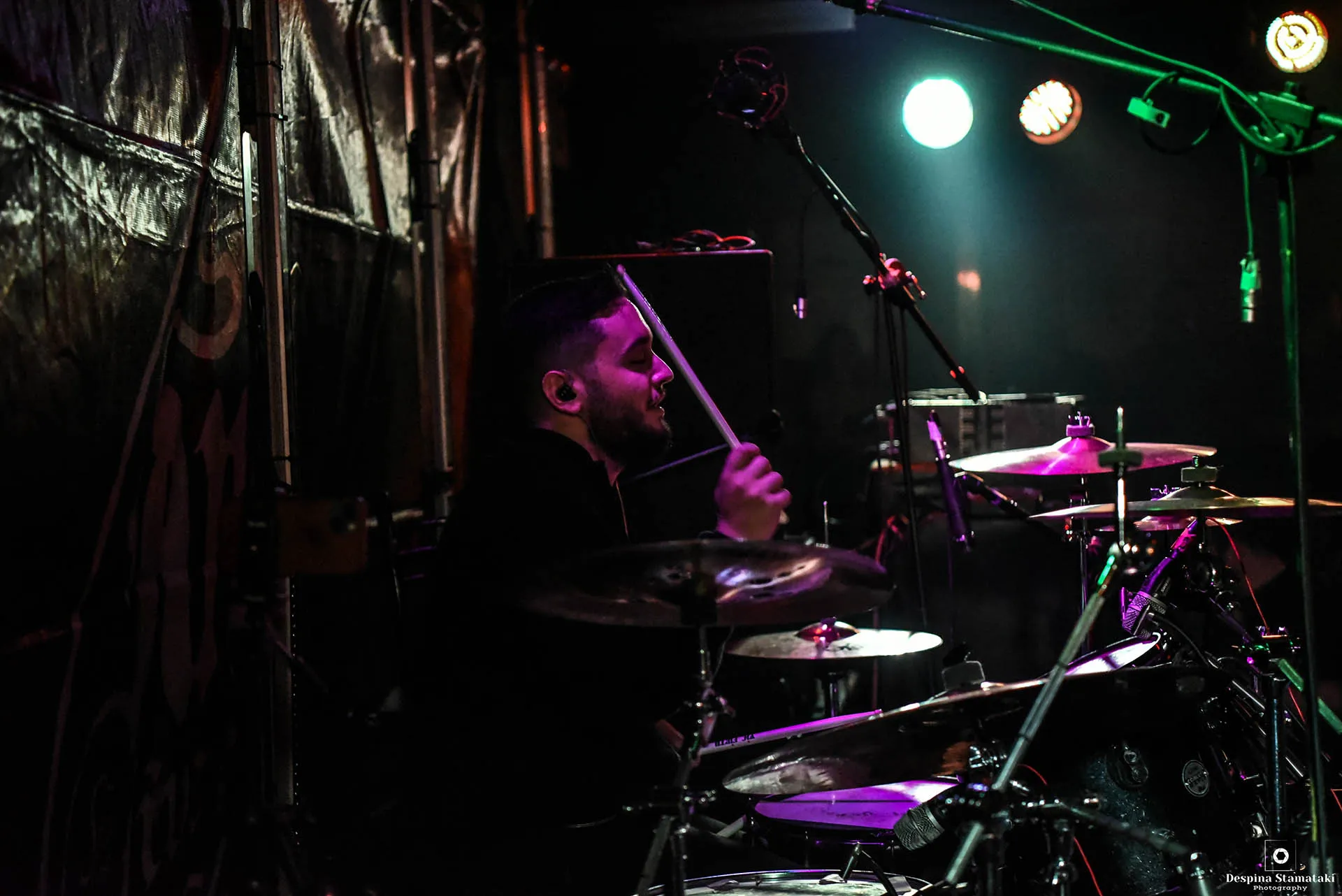 Show photo
