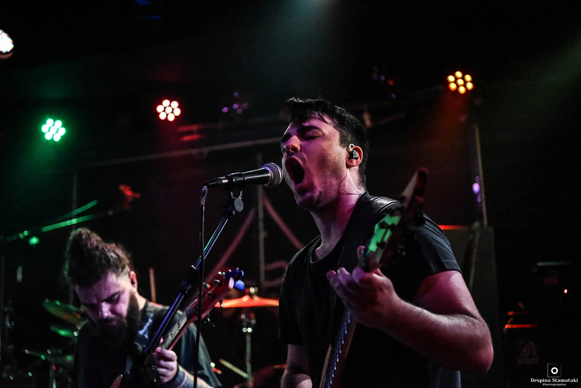Show photo
