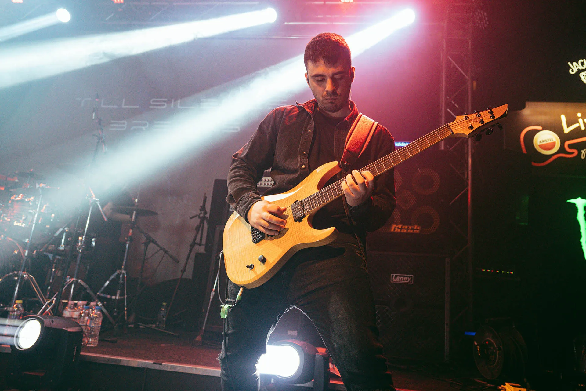 Show photo