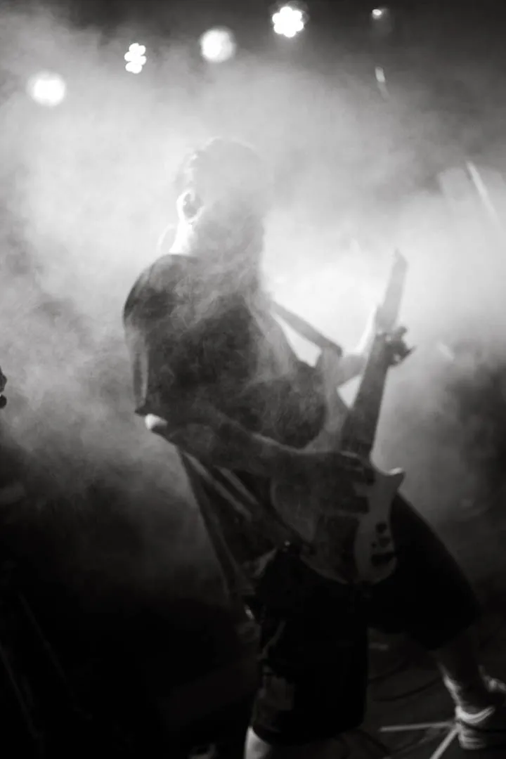 Show photo