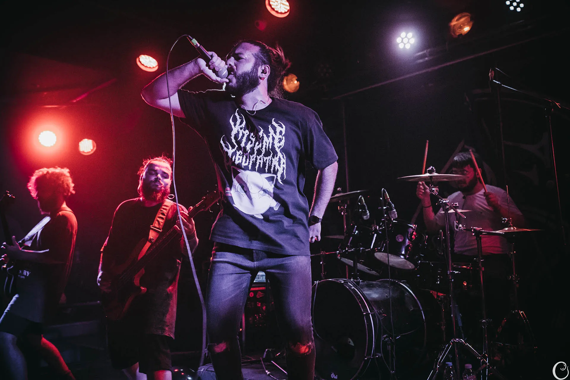 Show photo